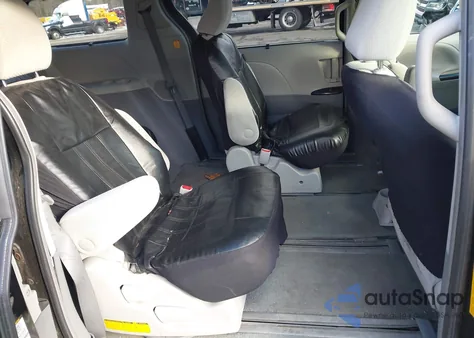 2012 Toyota Sienna Le 7 Passenger from USA, damaged, VIN 5TDJK3DC1CS042053